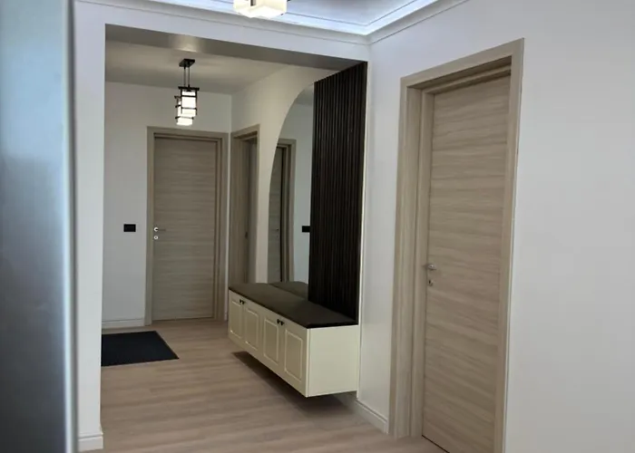 Apartment White Titanic Navodari