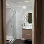 White Titanic * Năvodari