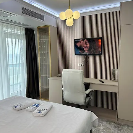 Apartamento White Titanic Năvodari
